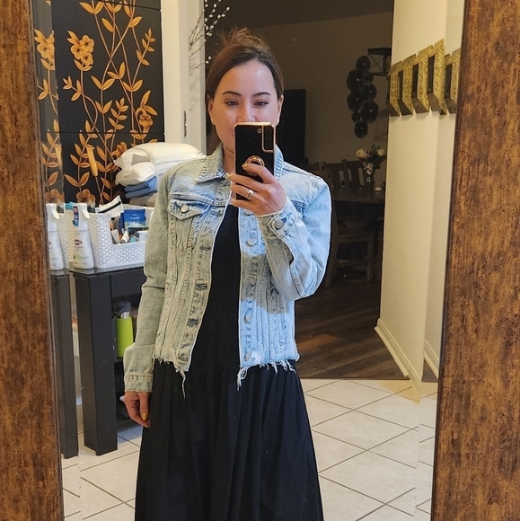 LOVERS + FRIENDS Distressed Jean Jacket - Picture 15 of 16